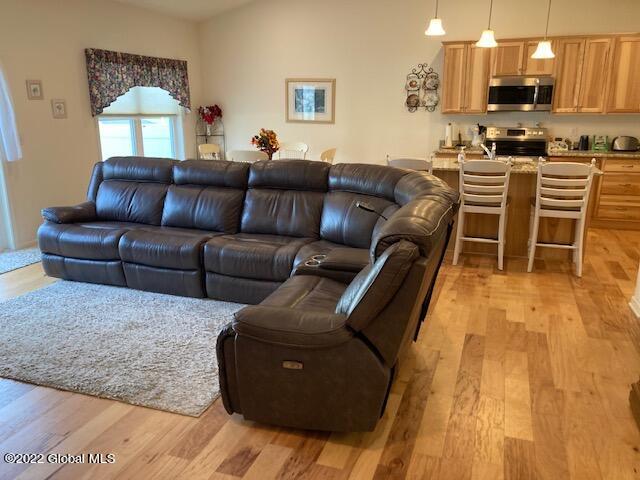 16 David Drive Bethlehem, NY 12077 - Photo 5 of 41 CD5EBD93-2643-4909-9E0D-25381B89C43F