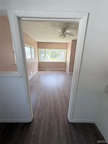 $235,000 | 19 Shumate Avenue, Maryland Heights, MO 63043