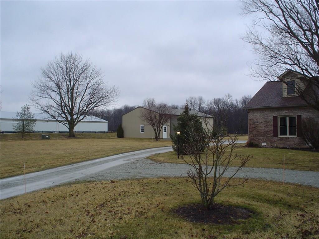 19819 Lamong Road Sheridan, IN 46069 - Photo 2 of 24 Gallery Image 2