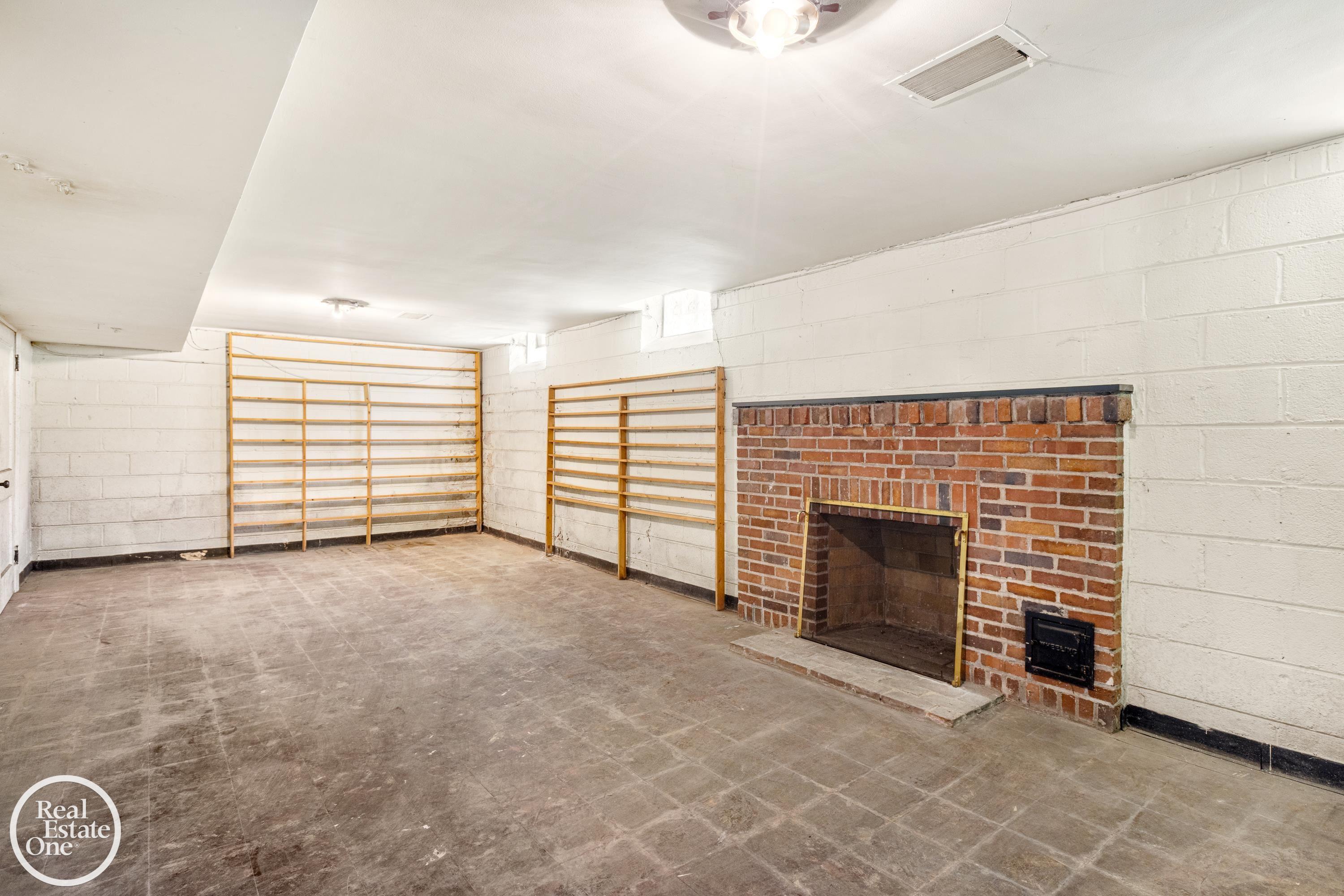 682 Lincoln Road Grosse Pointe, MI 48230 - Photo 39 of 45