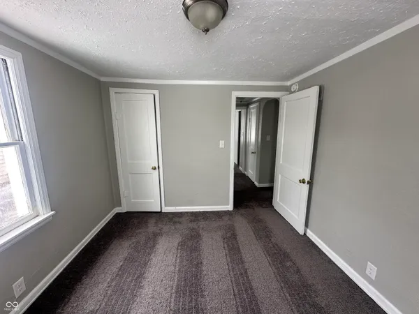 $72,500 | 2415 East 9th Street, Anderson, IN 46012
