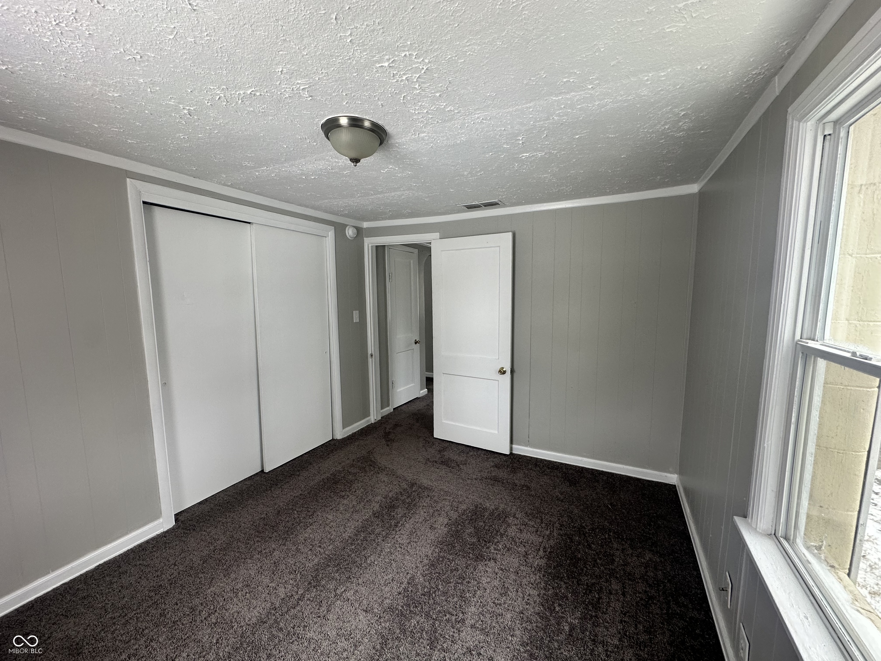 2415 East 9th Street Anderson, IN 46012 - Photo 19 of 20