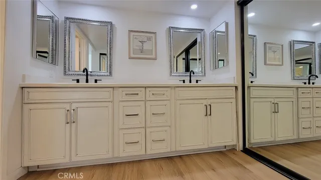 a close up view of washer and dryer