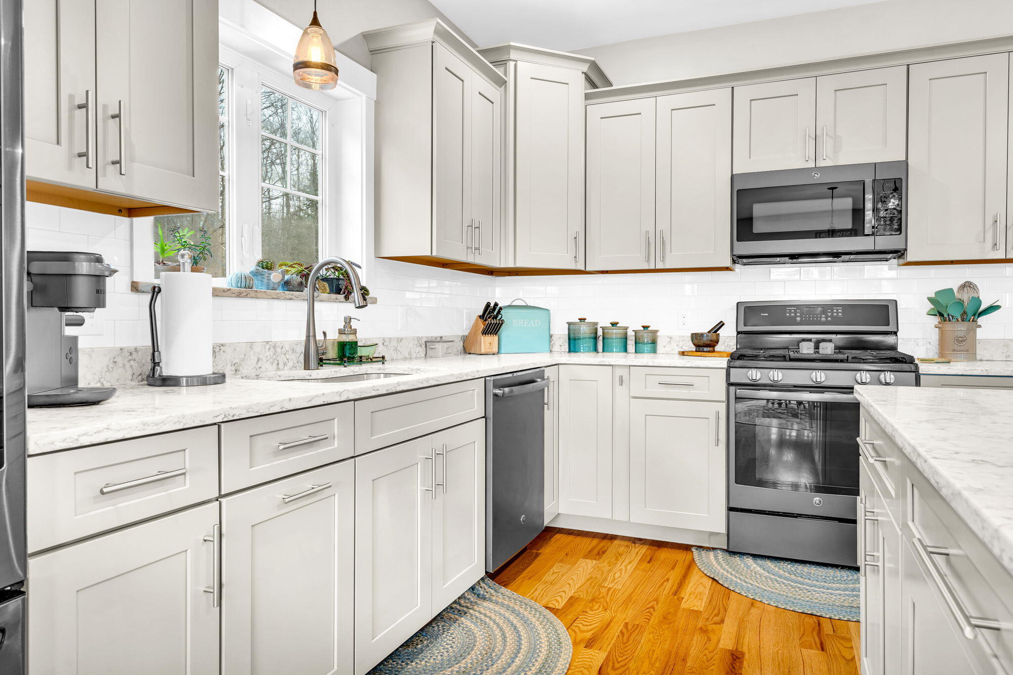 39 Lisbon Road Brunswick, ME 04011 - Photo 23 of 66 kitchen
