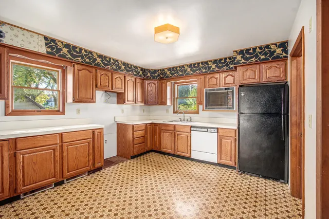 $150,000 | 534 Hancock Street, Manistee, MI 49660