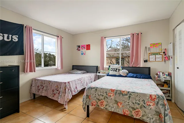 $379,000 | 19620 Southwest 103rd Court, Unit 11, Cutler Bay, FL 33157