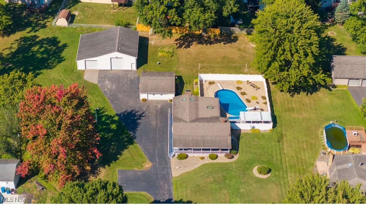 1757 East County Line Road Mineral Ridge, OH 44440 - Photo 27 of 40