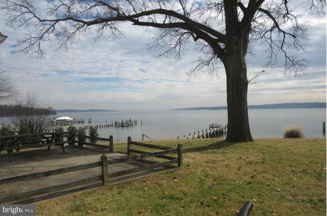 365 North Ferry Point Road Pasadena, MD 21122 - Photo 1 of 21 Exterior (Main)