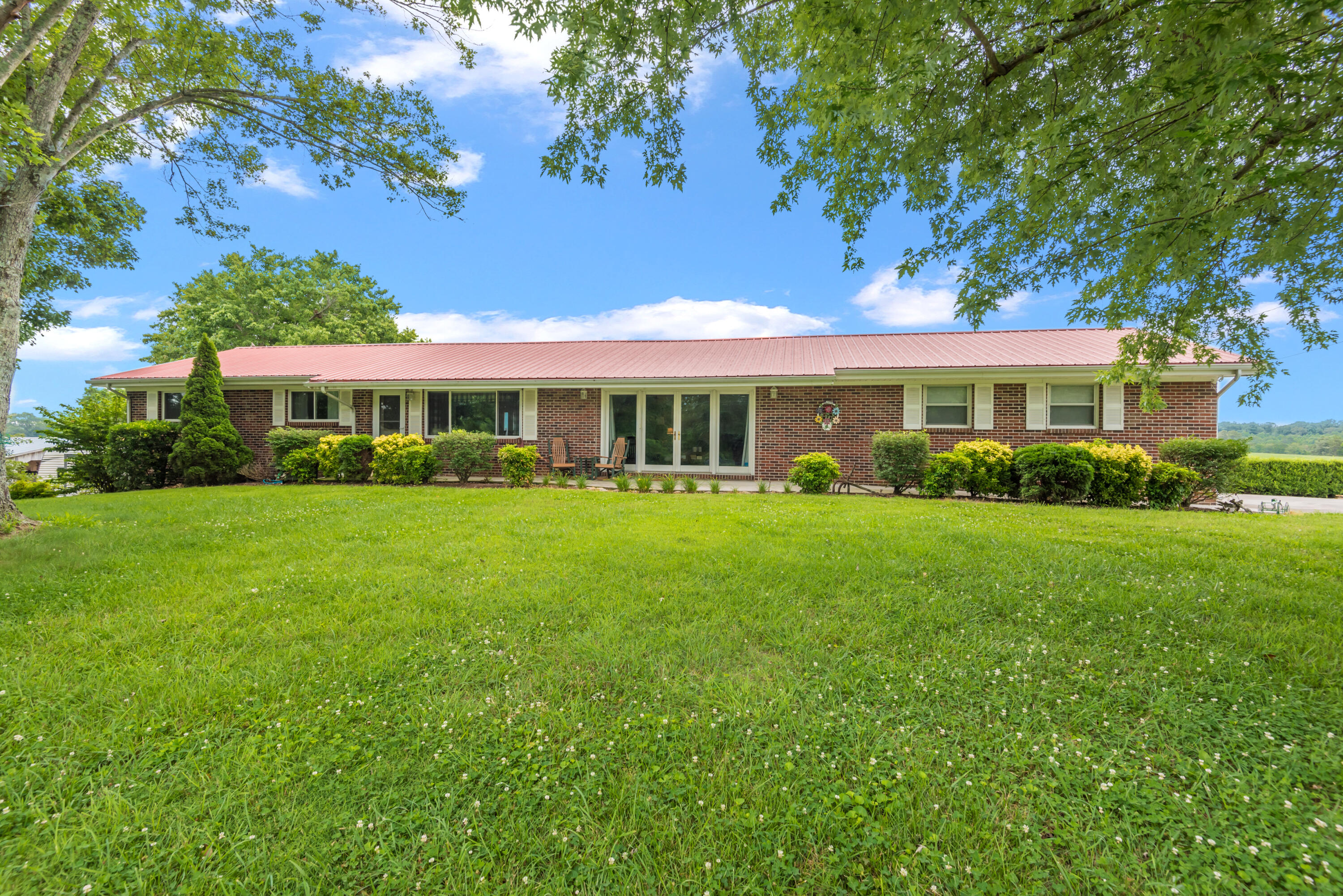 1022 Seed Tick Road Philadelphia, TN 37846 - Photo 1 of 35 1022SeedTickRd_-31