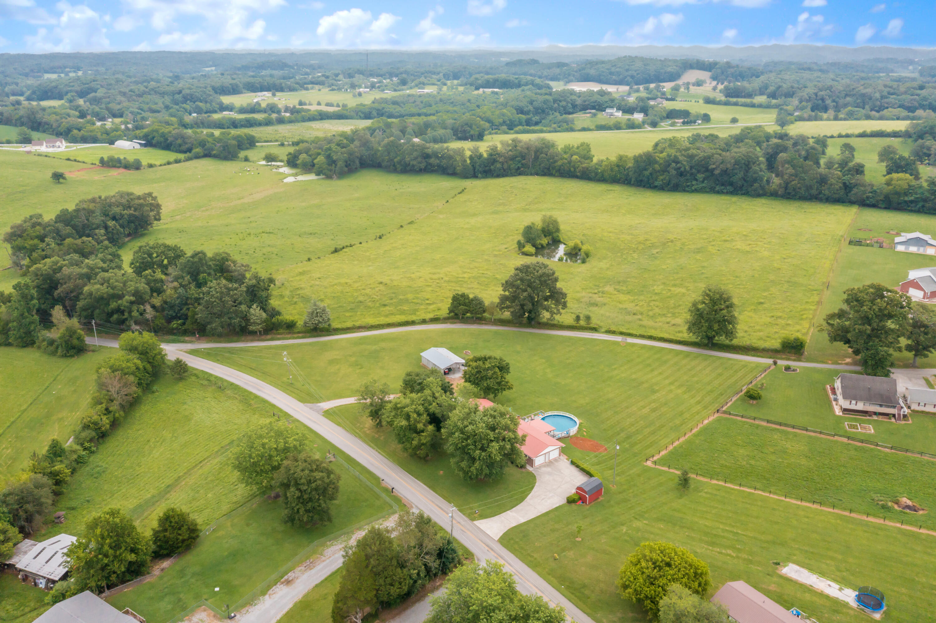 1022 Seed Tick Road Philadelphia, TN 37846 - Photo 29 of 35 1022SeedTickRd_-41