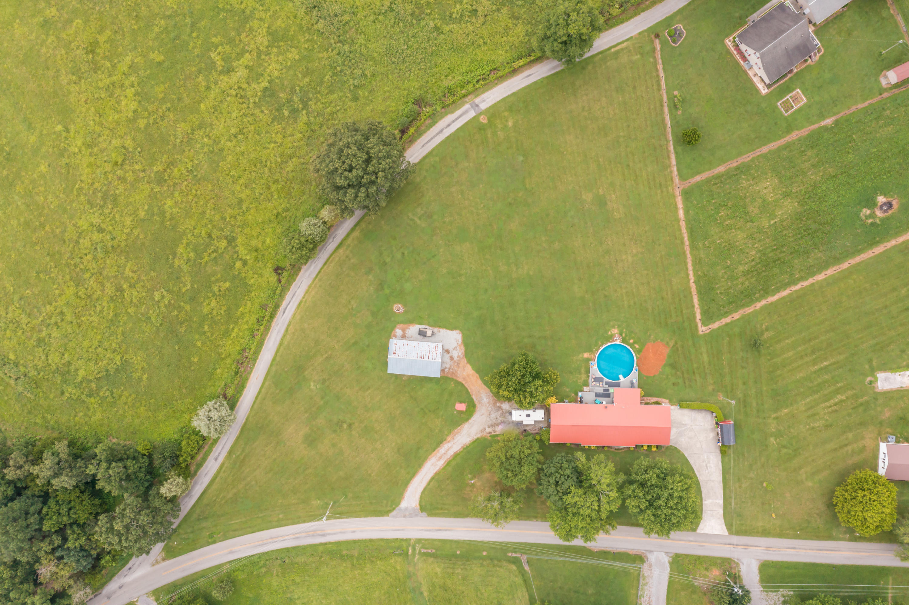 1022 Seed Tick Road Philadelphia, TN 37846 - Photo 31 of 35 1022SeedTickRd_-45