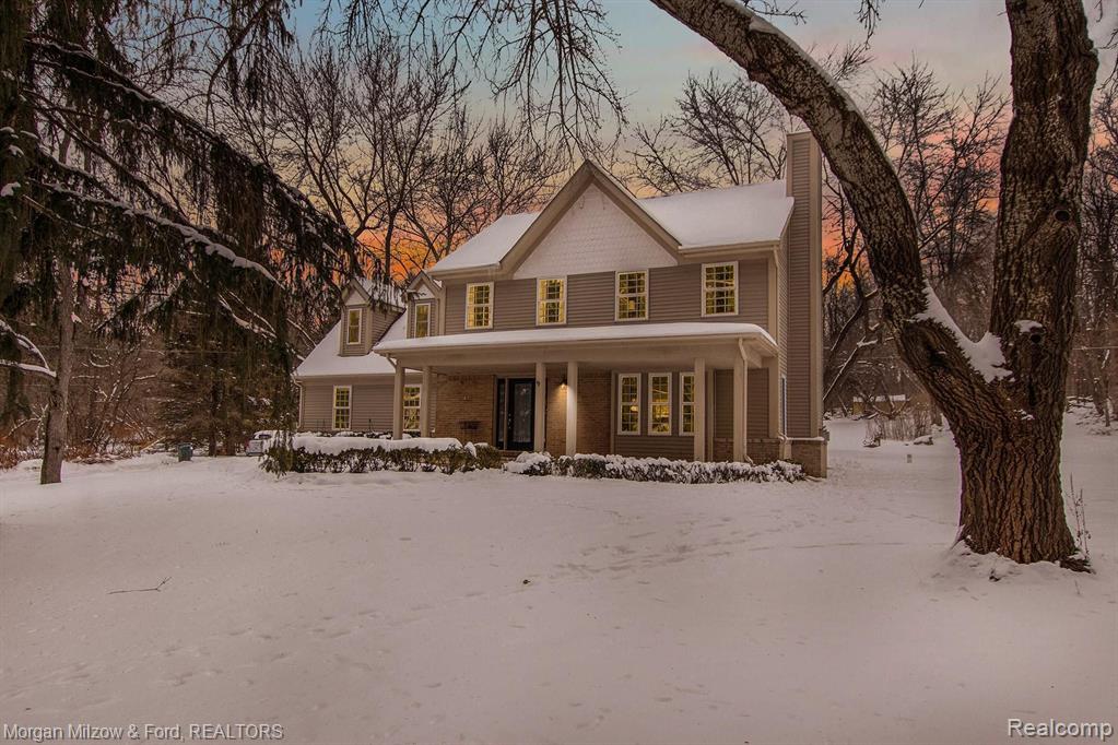 9380 Rattalee Lake Road Clarkston, MI 48348 - Photo 29 of 35