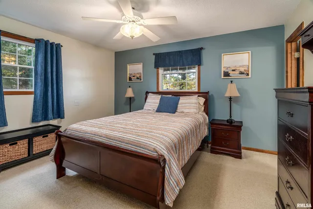 $499,000 | 135 Oak Circle, Goreville, IL 62939