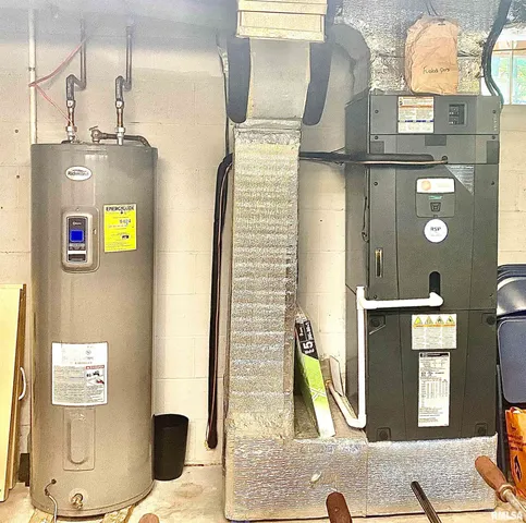 $499,000 | 135 Oak Circle, Goreville, IL 62939