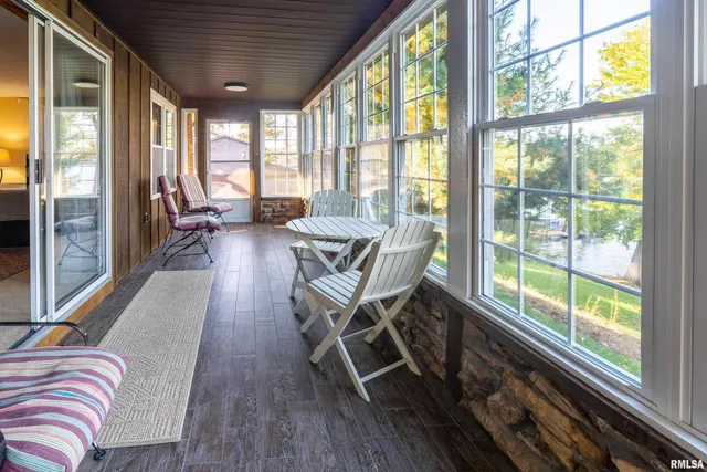 $499,000 | 135 Oak Circle, Goreville, IL 62939