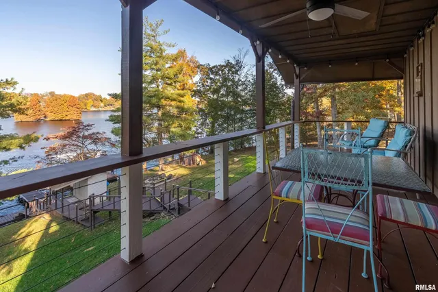 $499,000 | 135 Oak Circle, Goreville, IL 62939