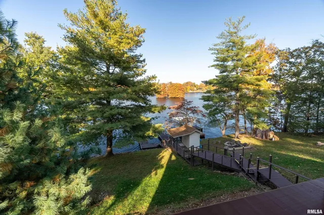 $499,000 | 135 Oak Circle, Goreville, IL 62939