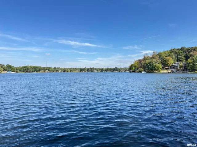 $499,000 | 135 Oak Circle, Goreville, IL 62939