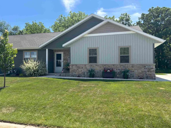 $354,900 | 5313 North Wright Road, Milton, WI 53563