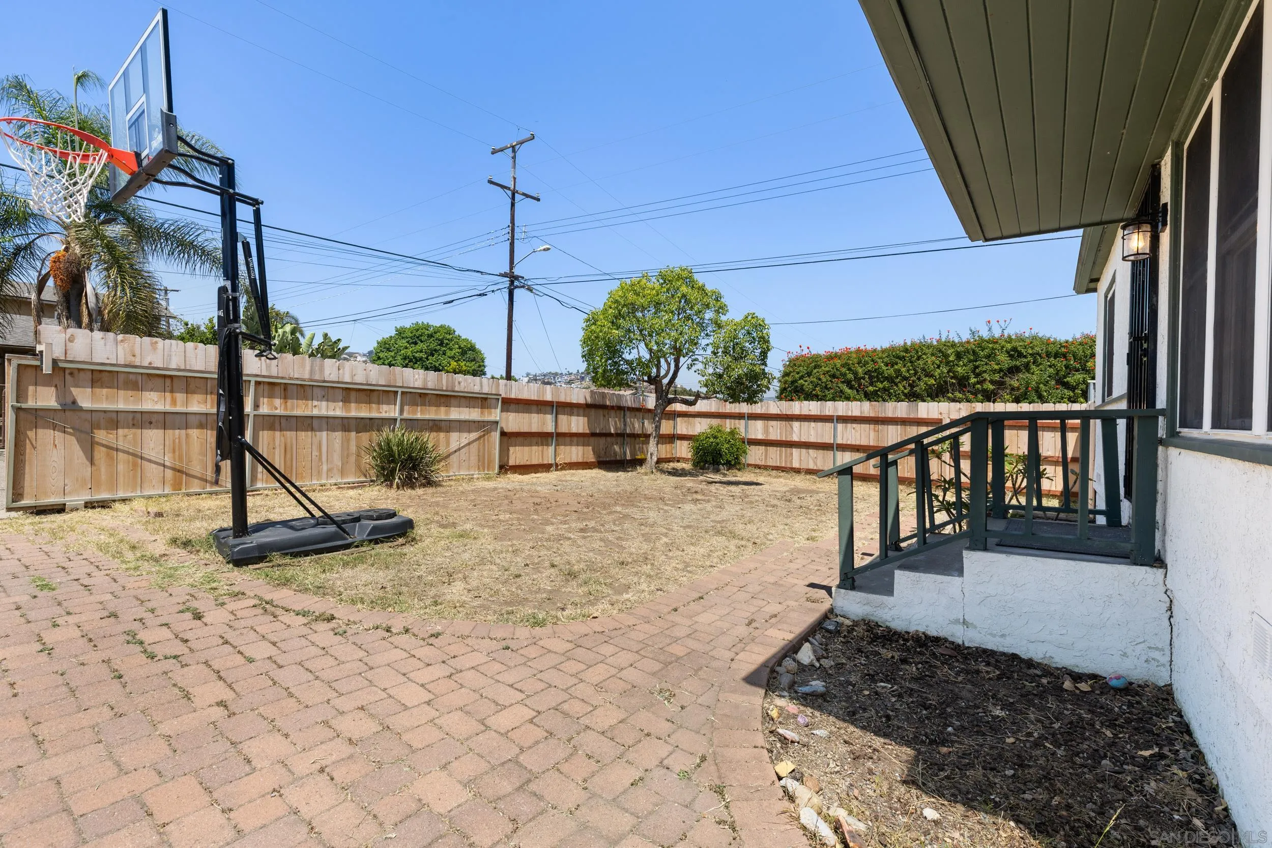 9451 San Francisco Street Spring Valley, CA 91977 - Photo 20 of 24
