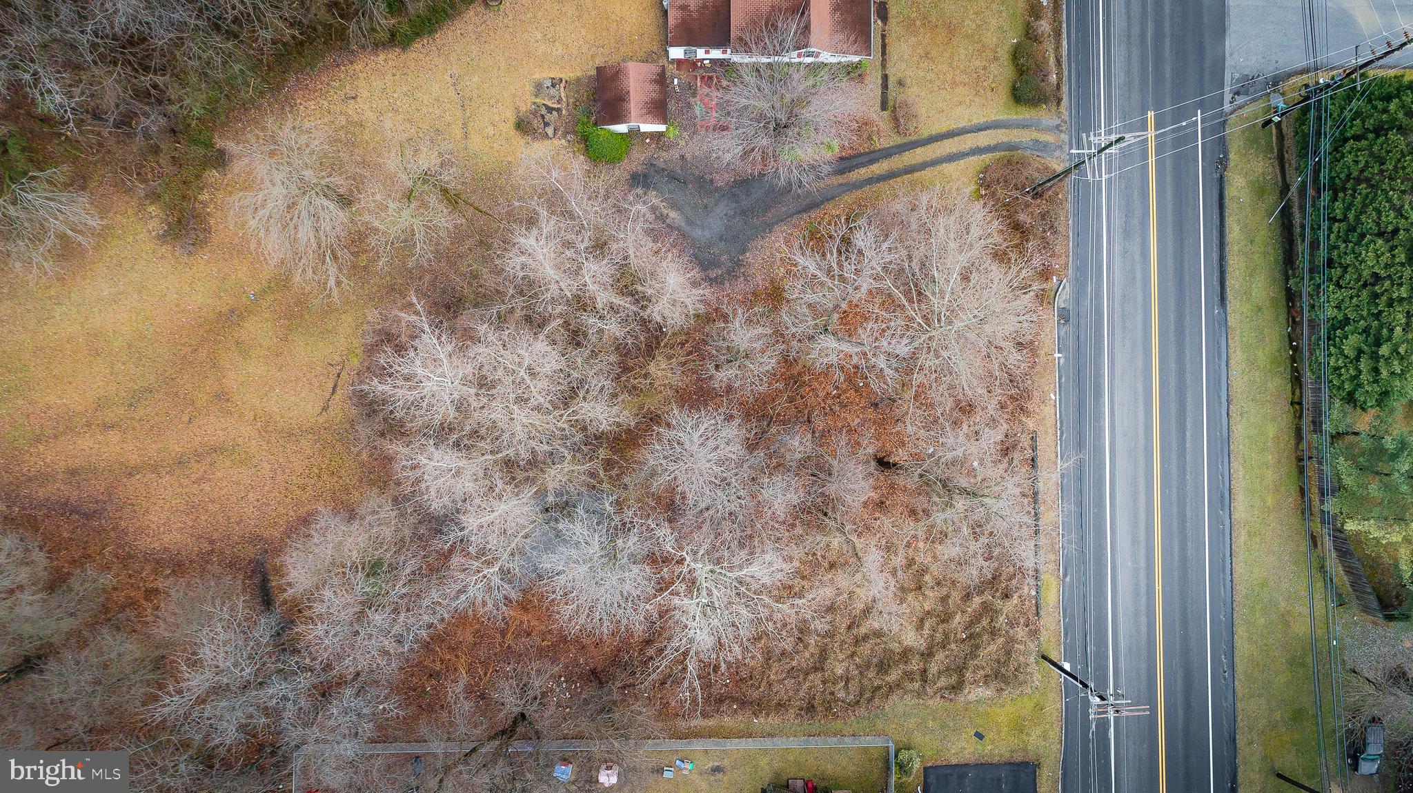 8162 A Hog Neck Road Pasadena, MD 21122 - Photo 1 of 10 Gallery Image 1