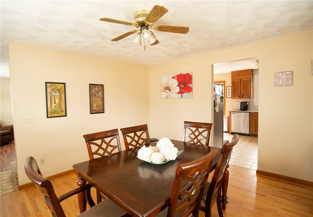 50 Edward Street Coventry, RI 02816 - Photo 4 of 17 Dining Room