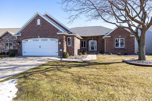 $624,900 | 849 Whisper Falls Lane, Menasha, WI 54952