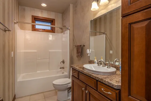 $624,900 | 849 Whisper Falls Lane, Menasha, WI 54952