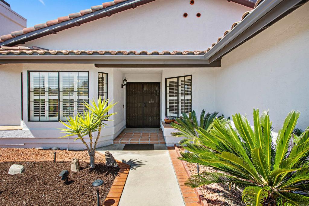 5312 Ontario Street Oceanside, CA 92056 - Photo 6 of 48 a vase with flowers on a table