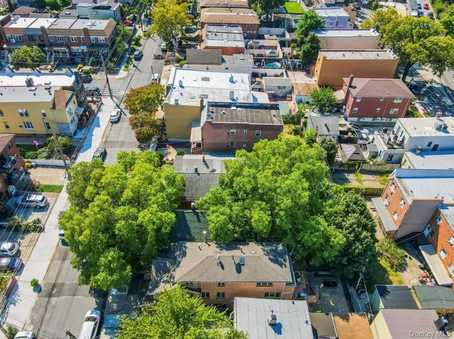 $1,550,000 | 70-13 Caldwell Avenue | Maspeth