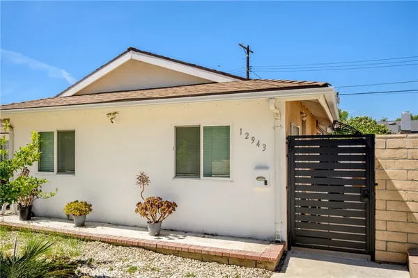 $2,100 | 12943 Wheeler Avenue, Sylmar, CA 91342