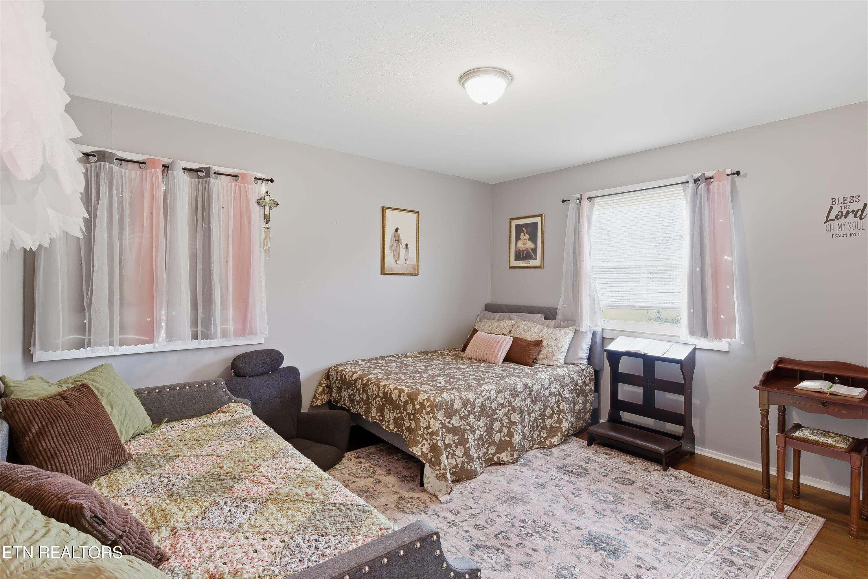 114 East Price Road Oak Ridge, TN 37830 - Photo 19 of 29 20-114 E Price Rd-20