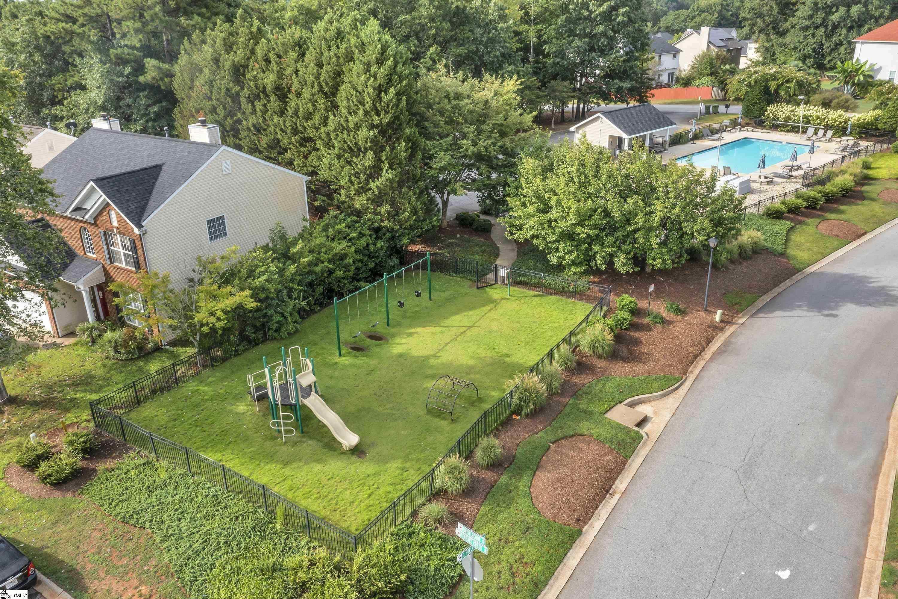 402 Rolling Pines Lane Duncan, SC 29334 - Photo 11 of 48