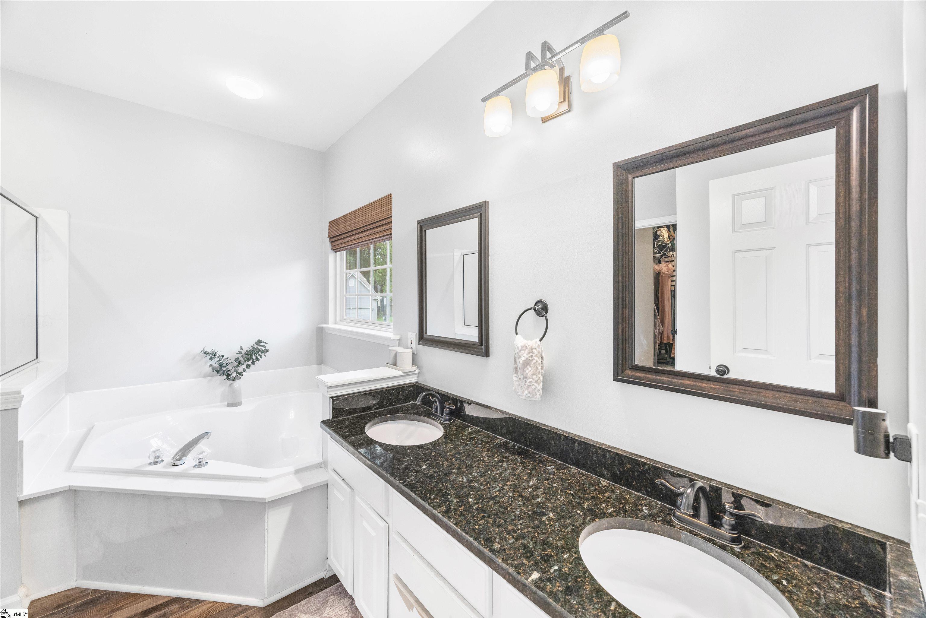 402 Rolling Pines Lane Duncan, SC 29334 - Photo 20 of 48