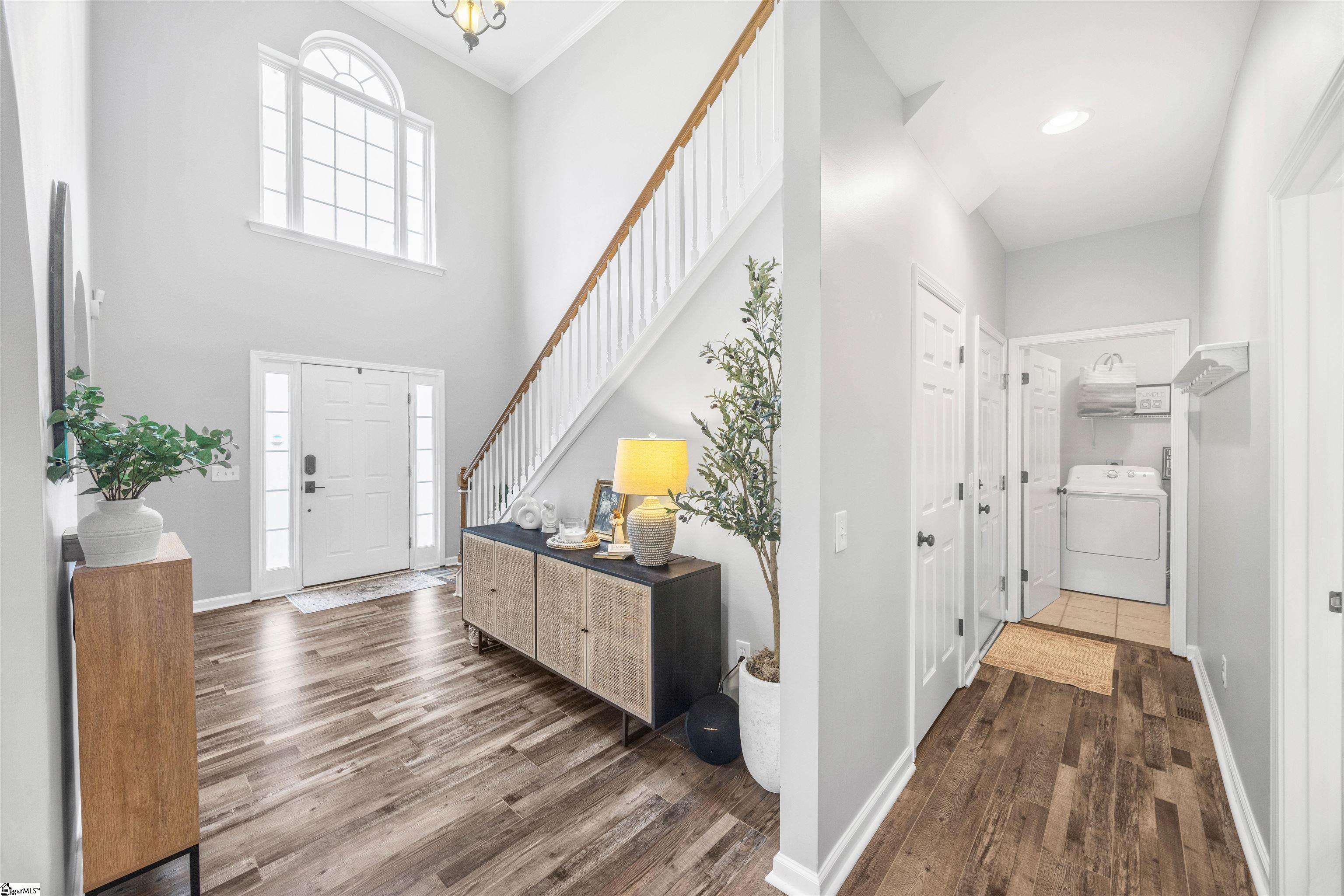 402 Rolling Pines Lane Duncan, SC 29334 - Photo 2 of 48