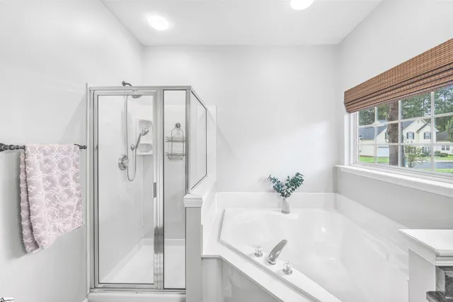 $370,000 | 402 Rolling Pines Lane, Duncan, SC 29334