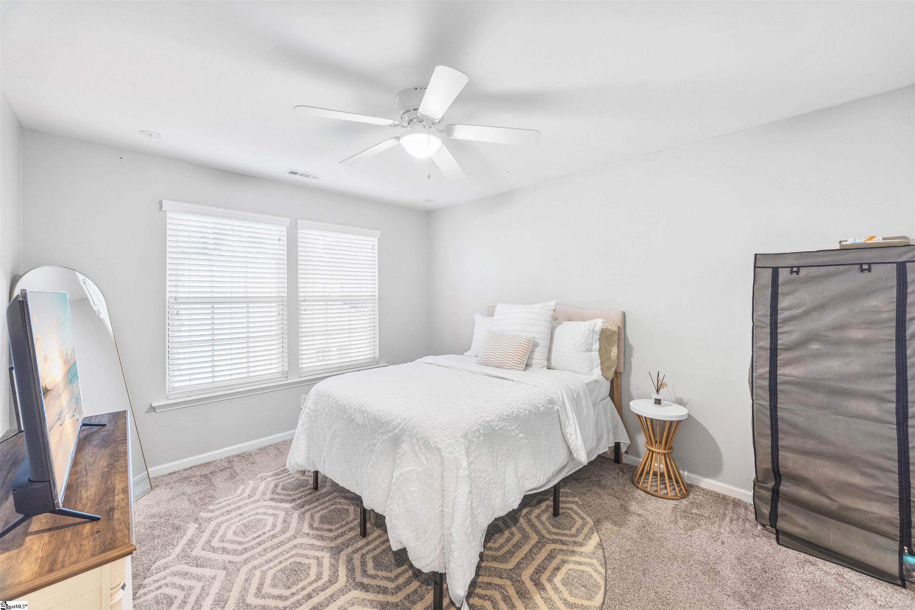 402 Rolling Pines Lane Duncan, SC 29334 - Photo 33 of 48