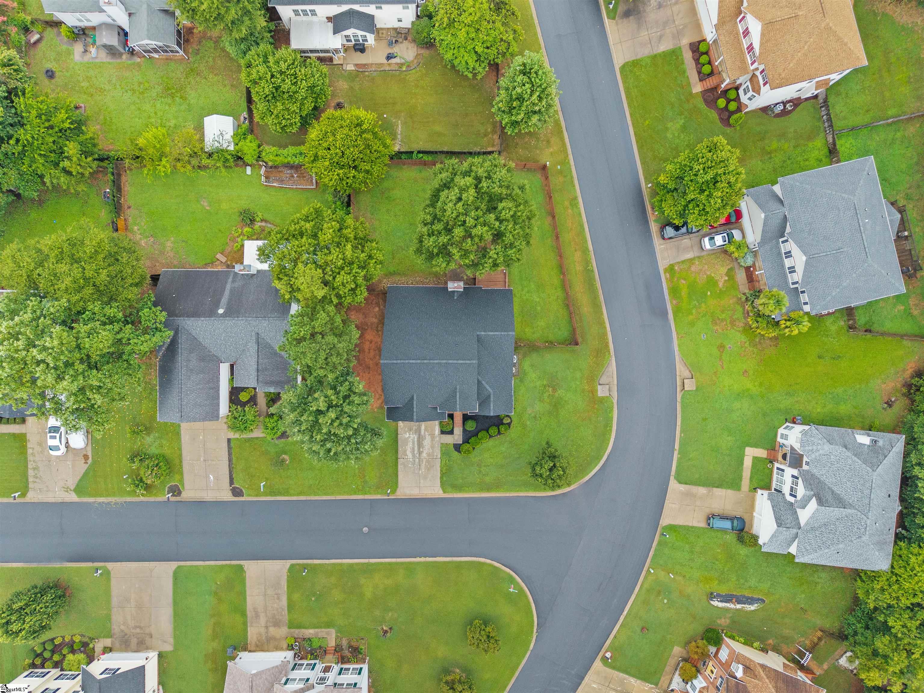 402 Rolling Pines Lane Duncan, SC 29334 - Photo 9 of 48