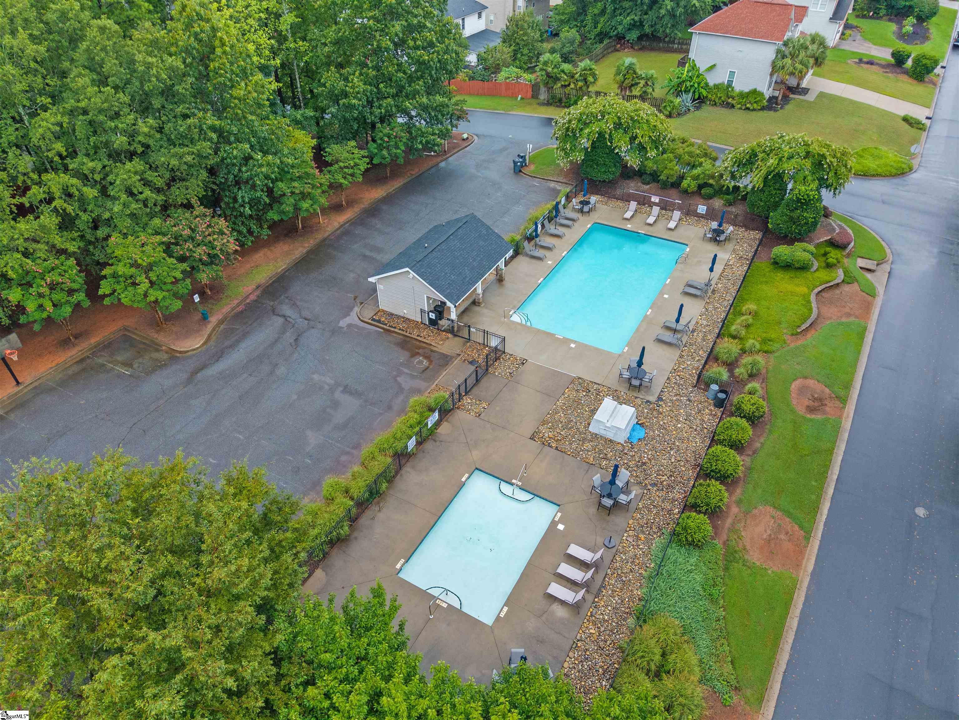 402 Rolling Pines Lane Duncan, SC 29334 - Photo 10 of 48