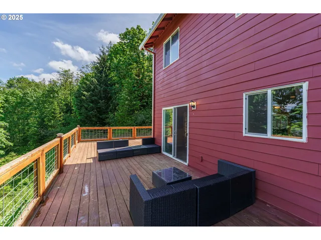 a view of sitting area in front of house