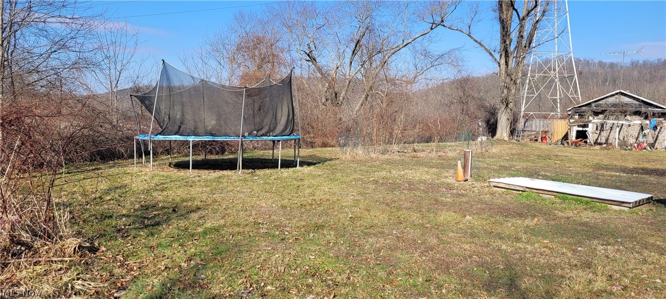 4002 Plainfield Road Kimbolton, OH 43749 - Photo 19 of 33