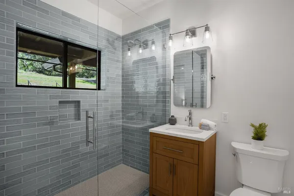 $2,950,000 | 573 Wagnon Road, Sebastopol, CA 95472