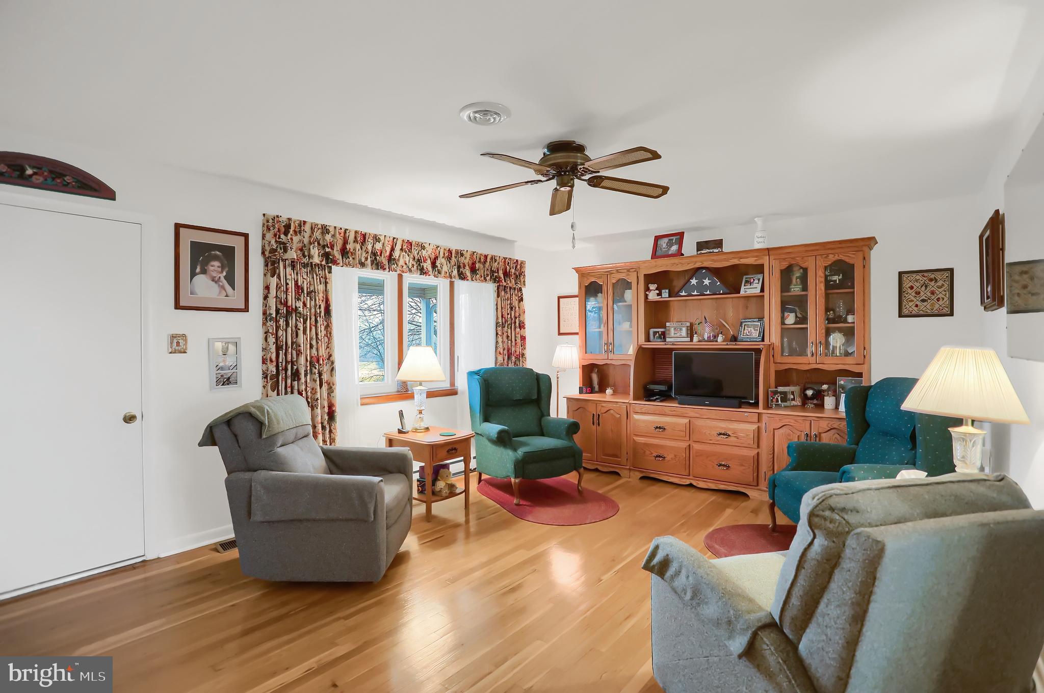 845 Pheasant Road Harrisburg, PA 17112 - Photo 8 of 39 Gallery Image 8