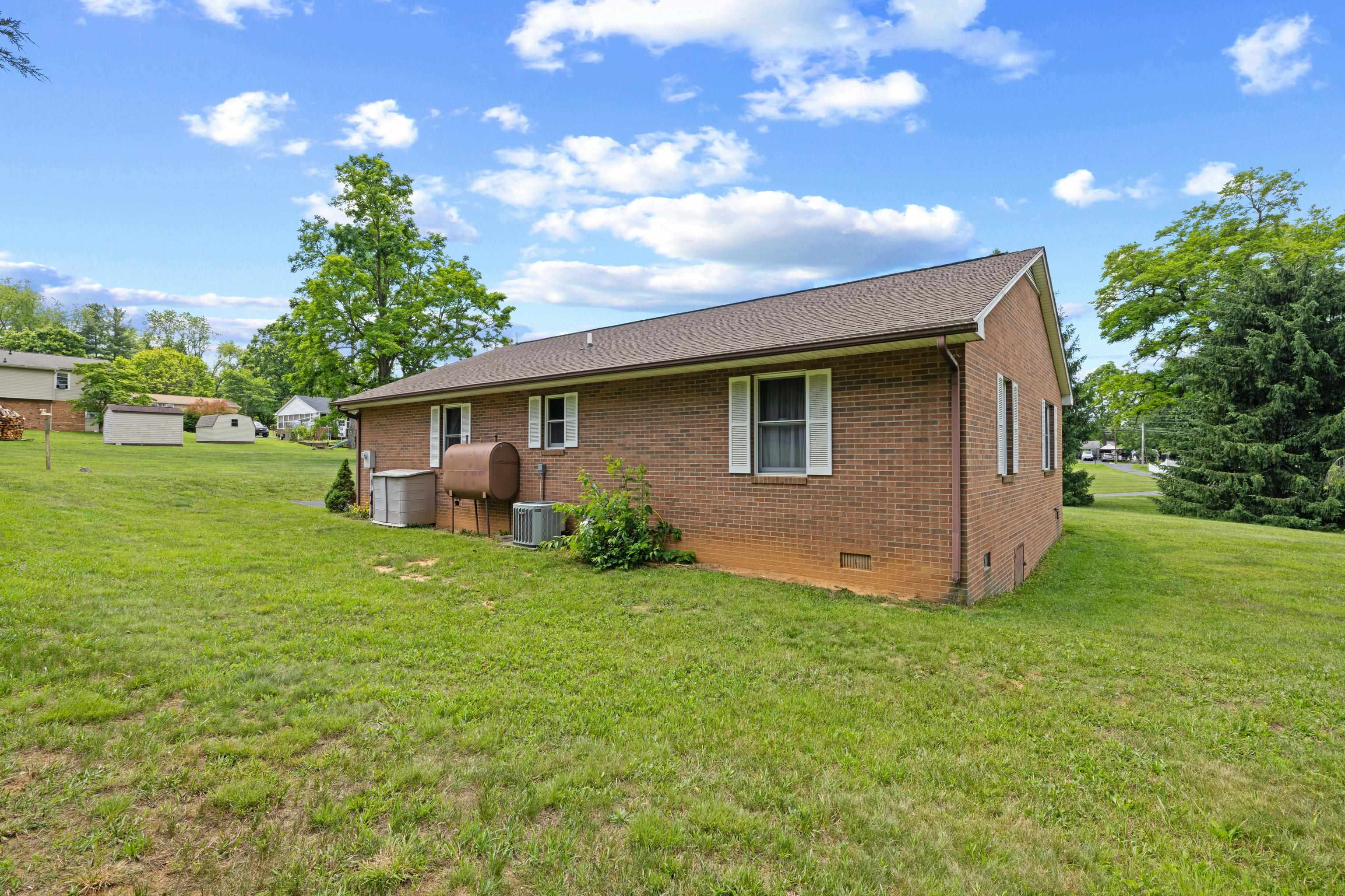 902 Augusta Farms Road Stuarts Draft, VA 22980 - Photo 46 of 64