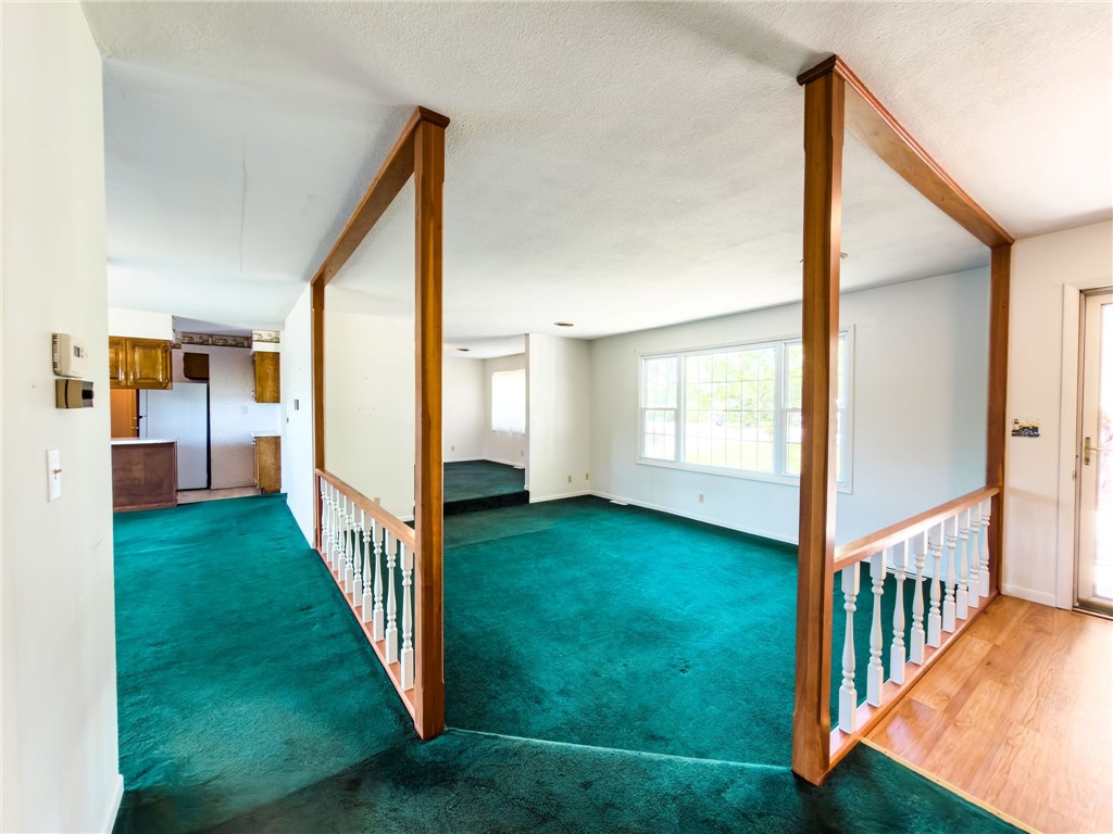 205 Sycamore Road Paris, IL 61944 - Photo 7 of 44