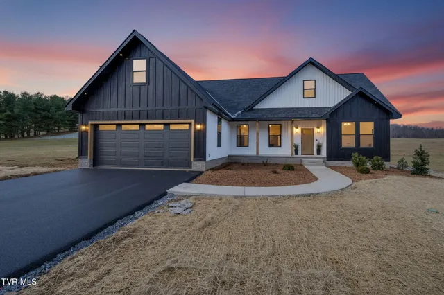 $525,000 | 1634 Powder Branch Road, Johnson City, TN 37601