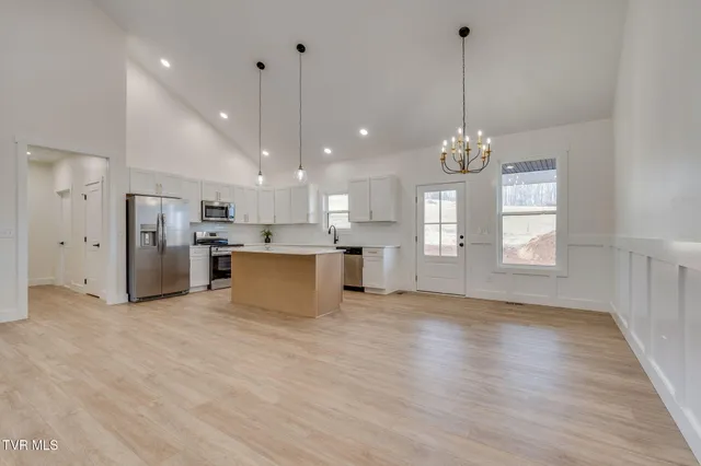 $525,000 | 1634 Powder Branch Road, Johnson City, TN 37601