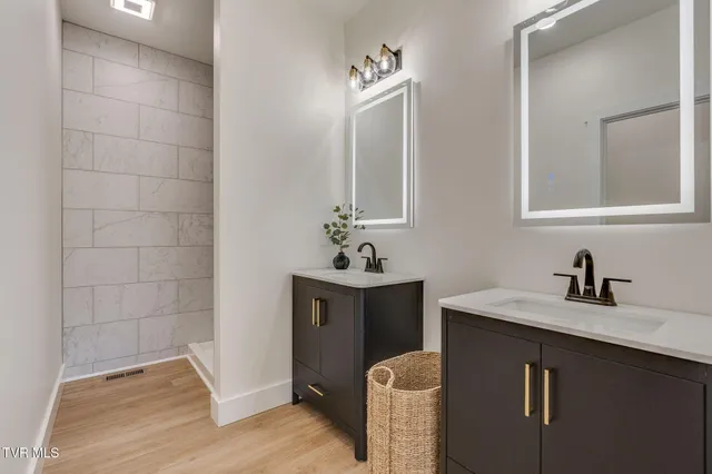 $525,000 | 1634 Powder Branch Road, Johnson City, TN 37601