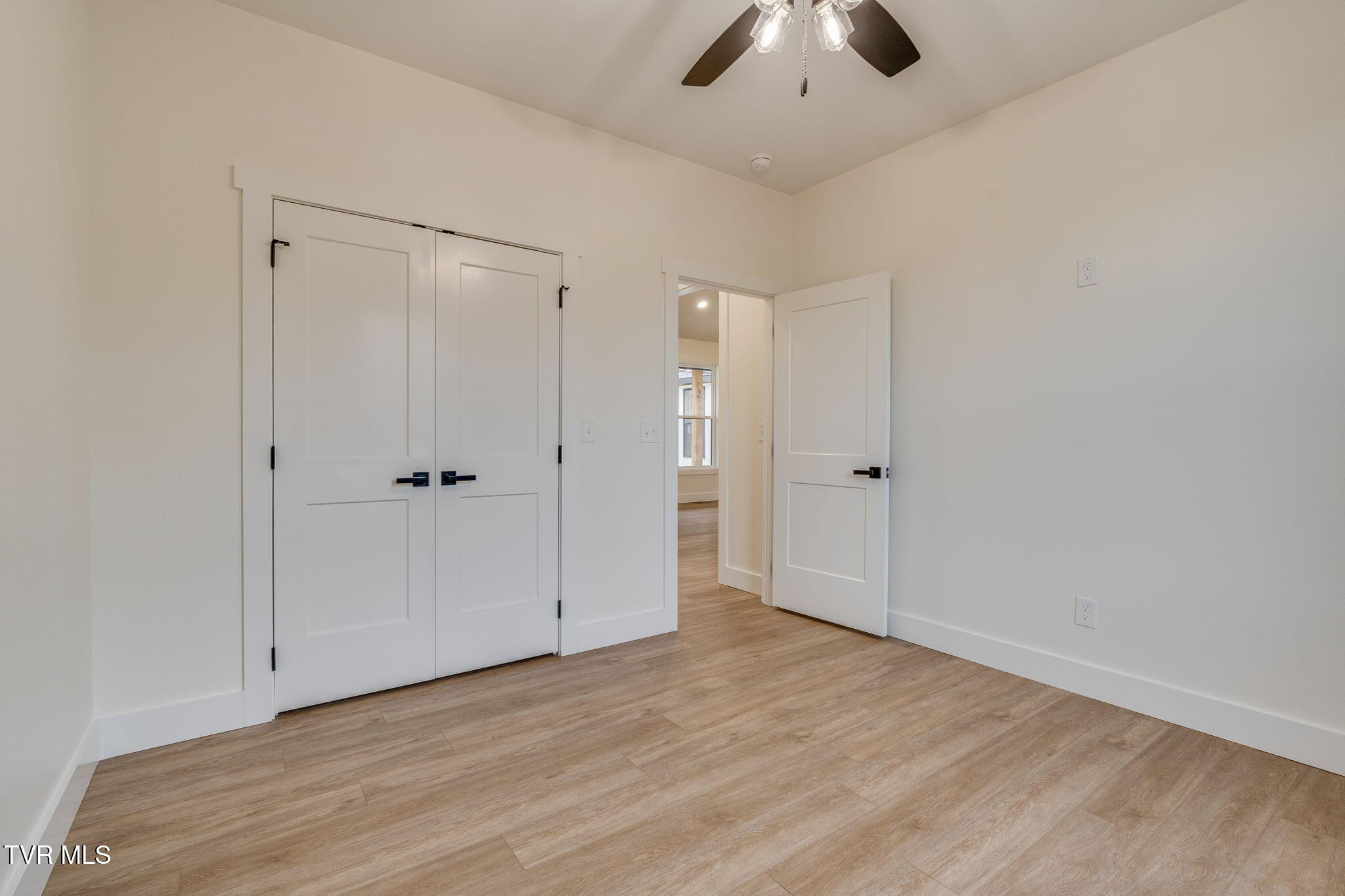 1634 Powder Branch Road Johnson City, TN 37601 - Photo 32 of 43 024