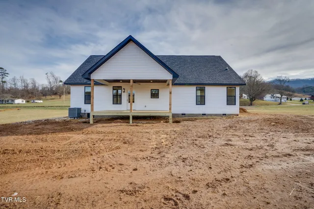 $525,000 | 1634 Powder Branch Road, Johnson City, TN 37601
